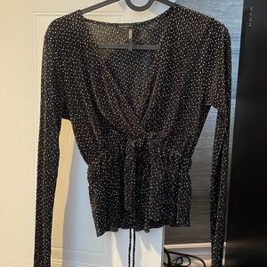 Long sleeve top, very soft material, dynamite, XS